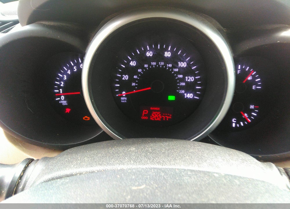 2013 KIA SOUL VIN: KNDJT2A68D7584929