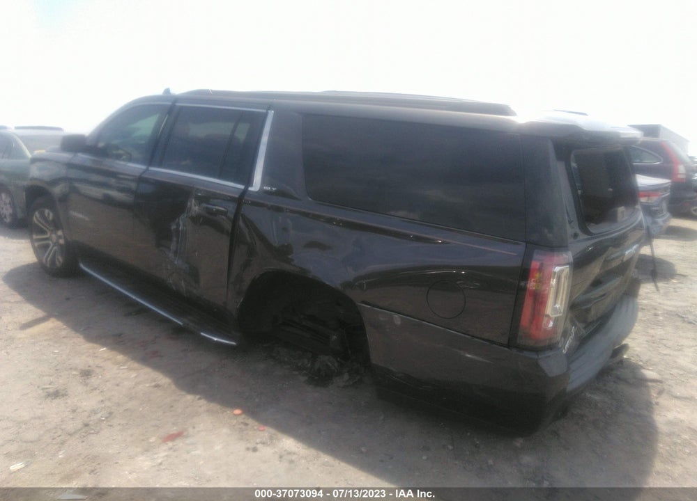 2017 GMC YUKON XL SLT VIN: 1GKS2GKC4HR323935