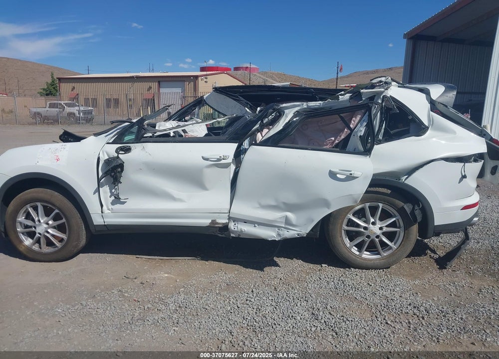 2018 PORSCHE CAYENNE VIN: WP1AA2A21JKA02809