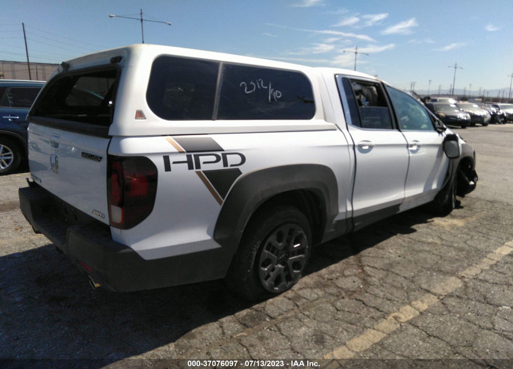 2022 HONDA RIDGELINE RTL VIN: 5FPYK3F59NB012097