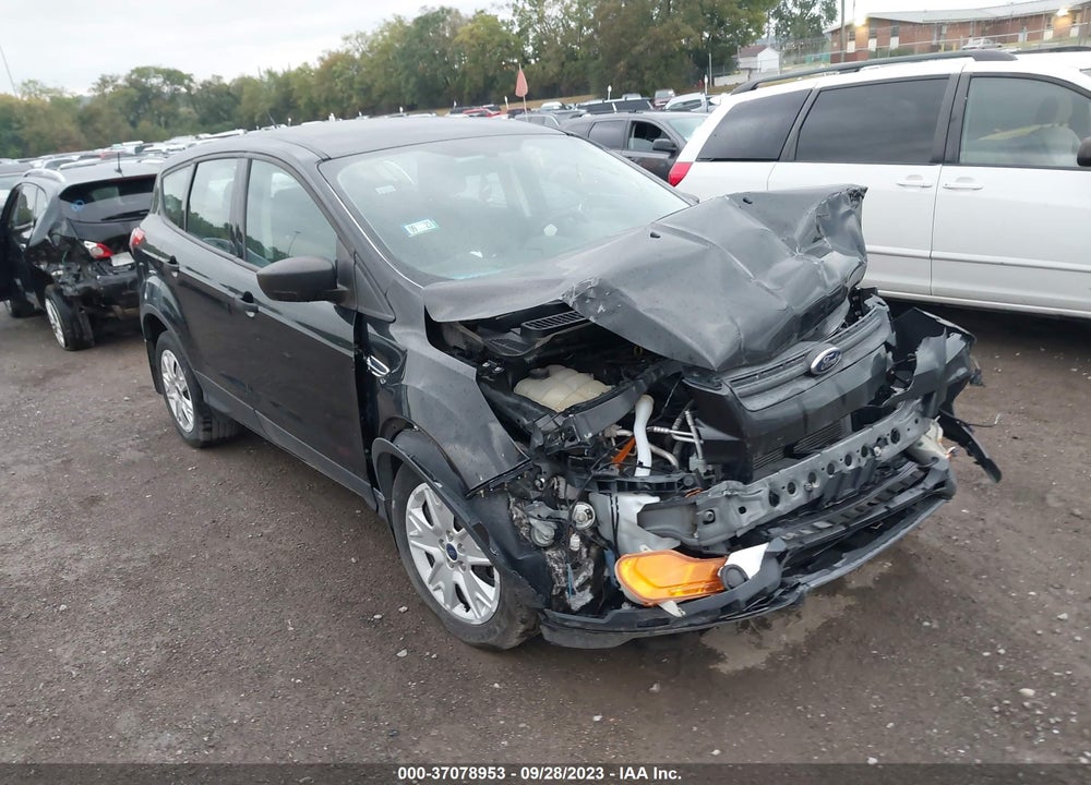 2015 FORD ESCAPE S VIN: 1FMCU0F76FUB39133
