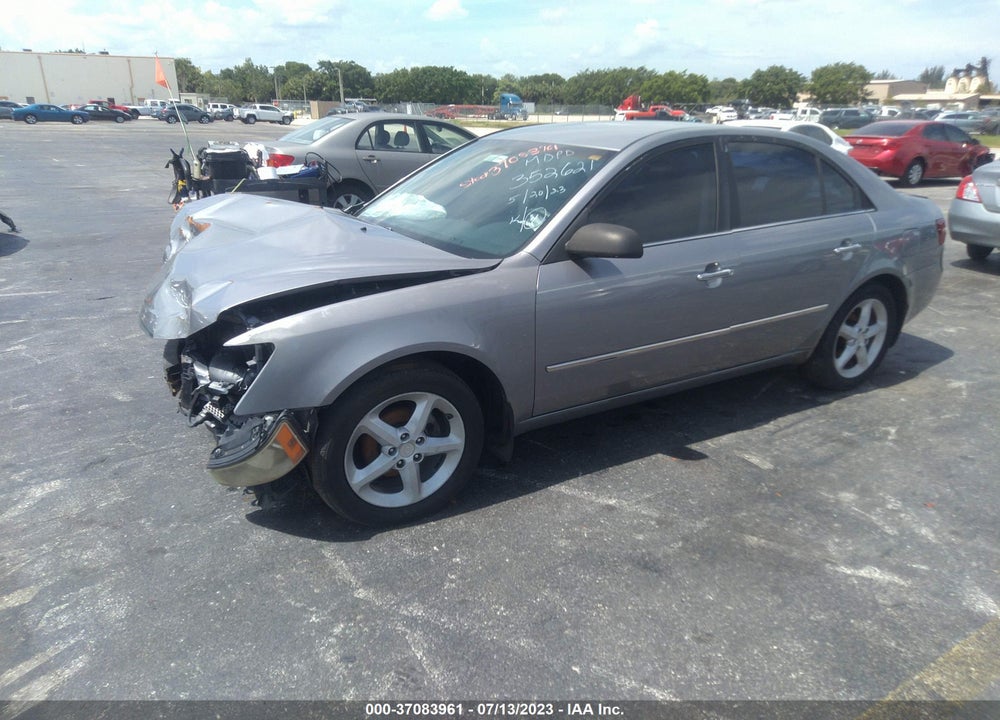 2008 HYUNDAI SONATA LIMITED/SE VIN: 5NPEU46C18H352621