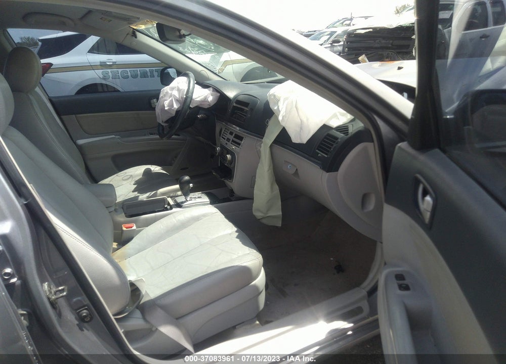 2008 HYUNDAI SONATA LIMITED/SE VIN: 5NPEU46C18H352621