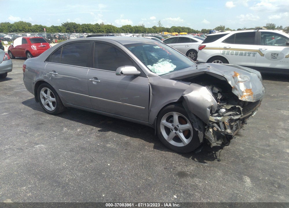 2008 HYUNDAI SONATA LIMITED/SE VIN: 5NPEU46C18H352621