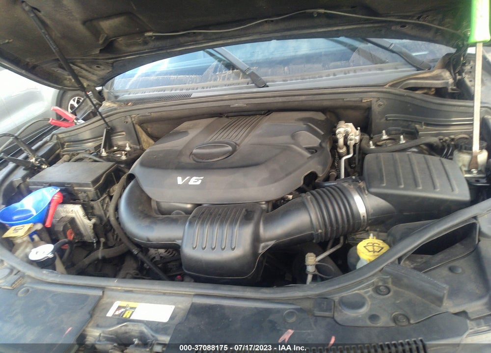 2015 JEEP GRAND CHEROKEE LAREDO VIN: 1C4RJEAG5FC678229