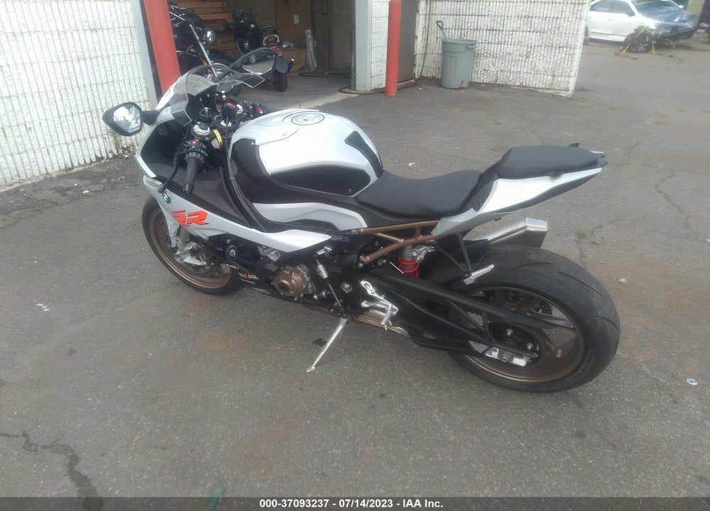 2021 BMW S 1000 RR VIN: WB10E2301M6E50574