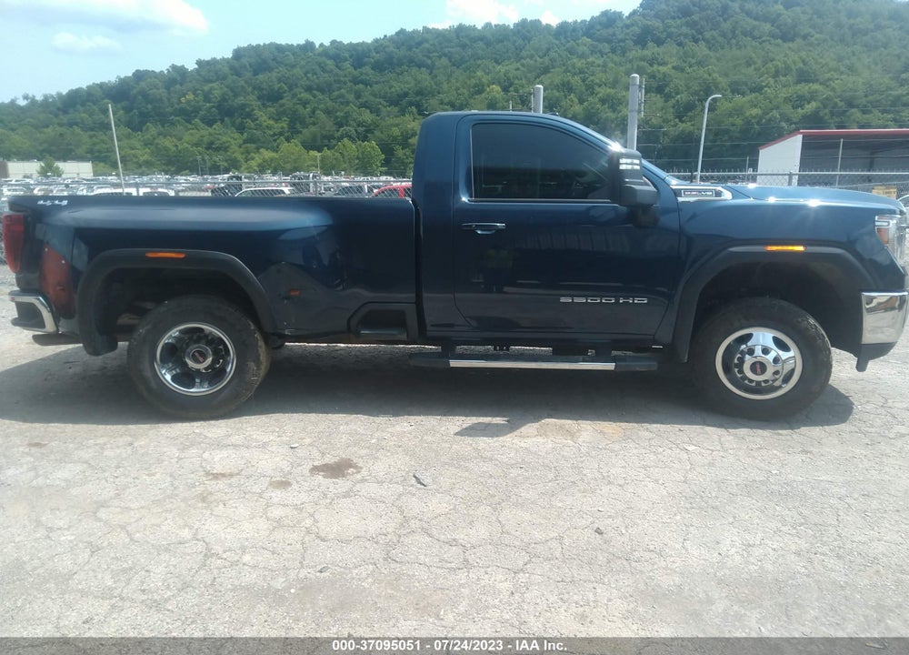 2022 GMC SIERRA 3500HD 4WD  LONG BED SLE VIN: 1GT39TE78NF309181