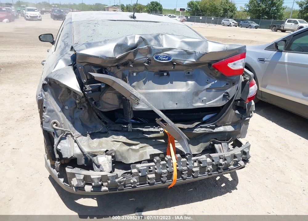 2014 FORD FUSION S VIN: 3FA6P0G73ER365424