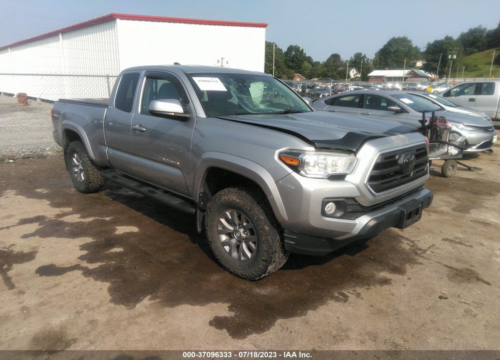 2019 TOYOTA TACOMA SR5 V6 VIN: 5TFSZ5AN6KX207122