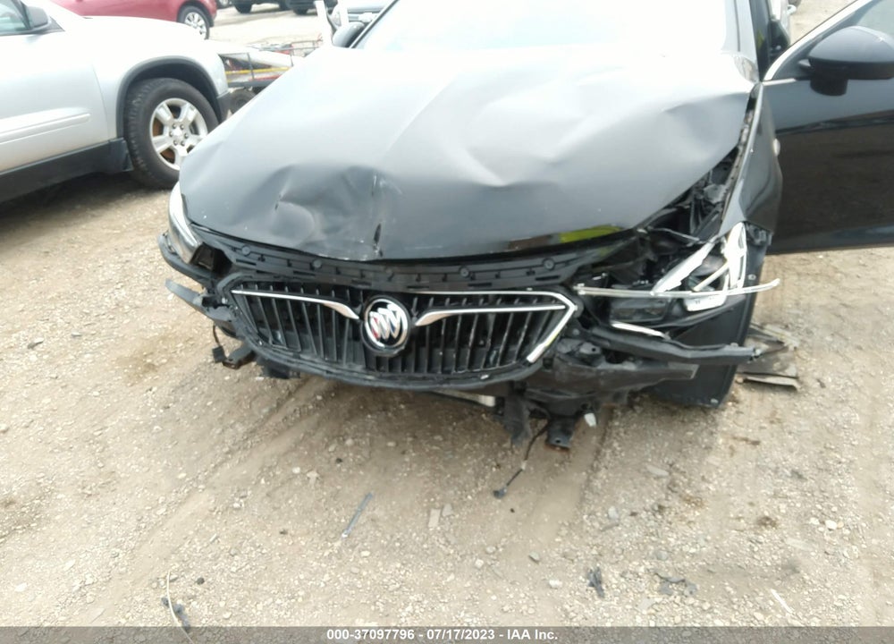 2018 BUICK REGAL SPORTBACK ESSENCE VIN: W04GP6SX5J1139554