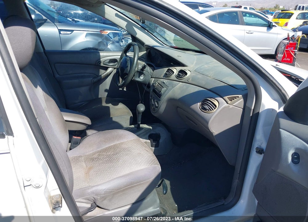 2004 FORD FOCUS ZTS VIN: 1FAFP38Z64W105208