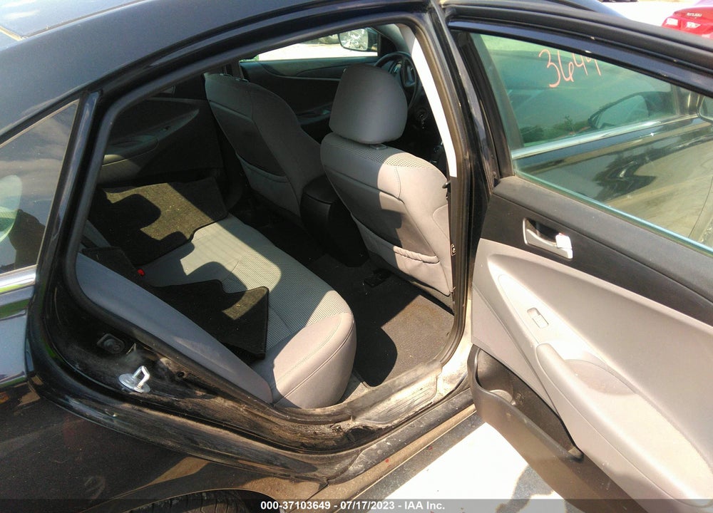 2013 HYUNDAI SONATA VIN: 5NPEB4AC5DH742029