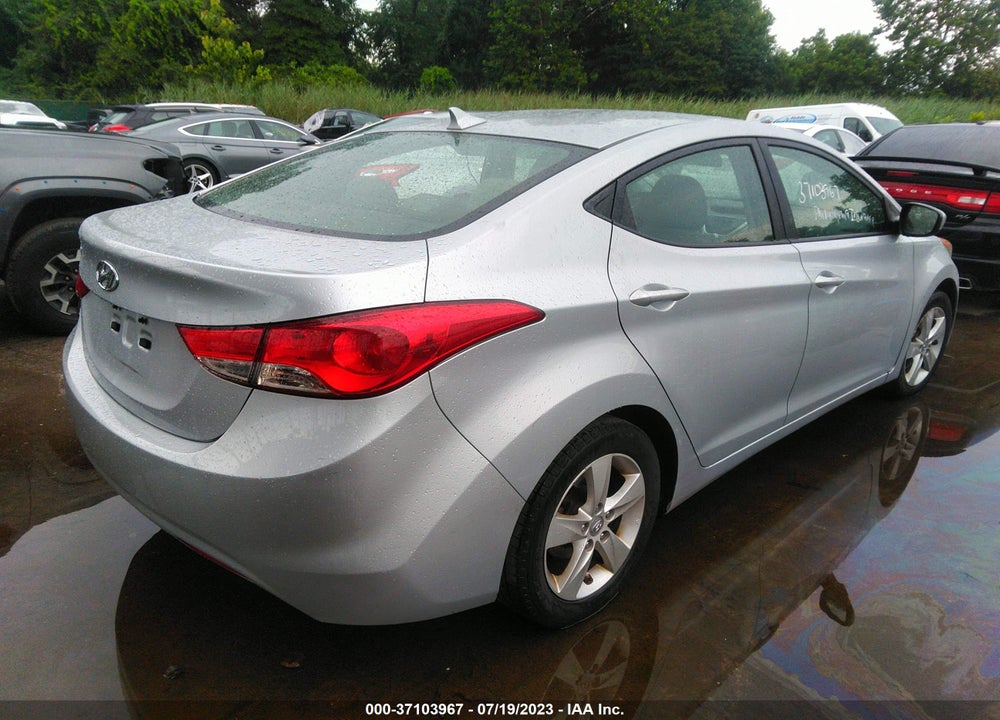 2012 HYUNDAI ELANTRA GLS VIN: 5NPDH4AE8CH118123