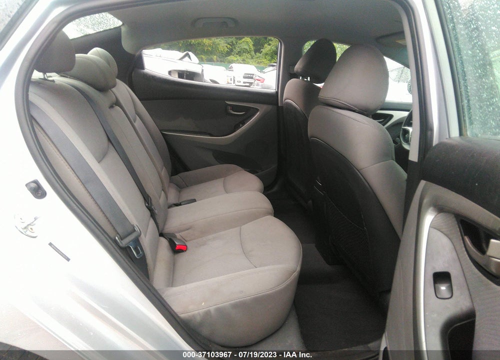 2012 HYUNDAI ELANTRA GLS VIN: 5NPDH4AE8CH118123