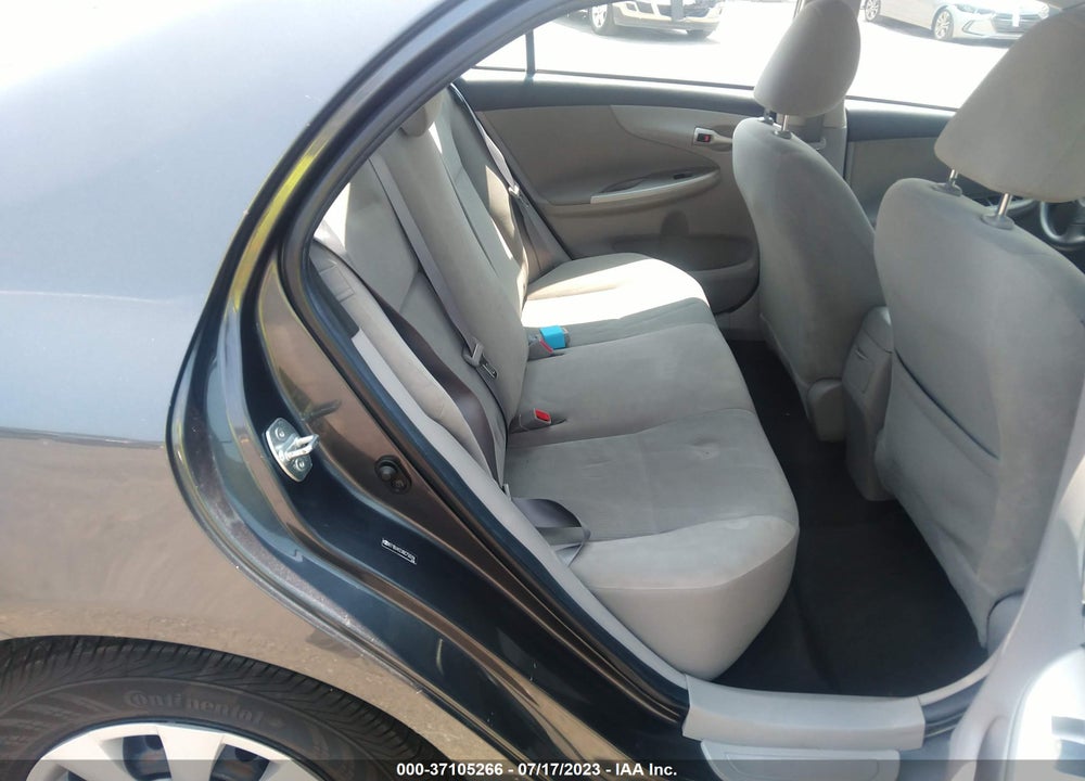 2011 TOYOTA COROLLA LE VIN: 2T1BU4EEXBC750314