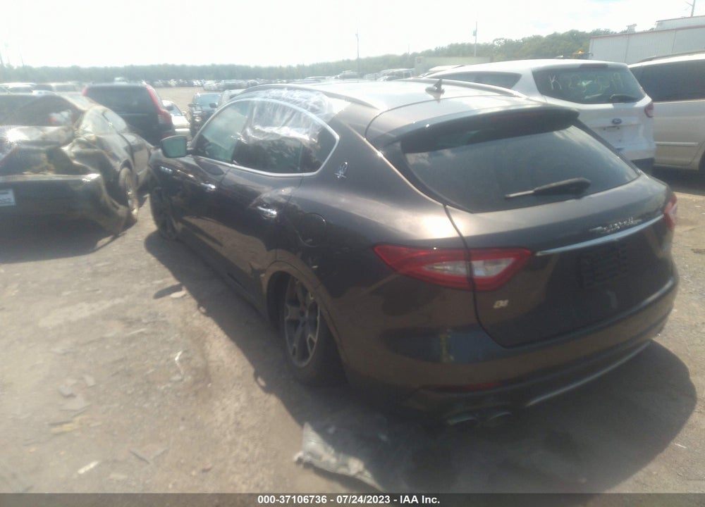 2017 MASERATI LEVANTE VIN: ZN661XUL0HX260663