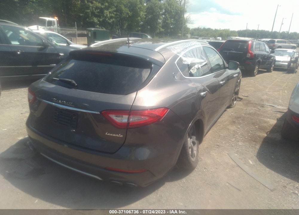 2017 MASERATI LEVANTE VIN: ZN661XUL0HX260663