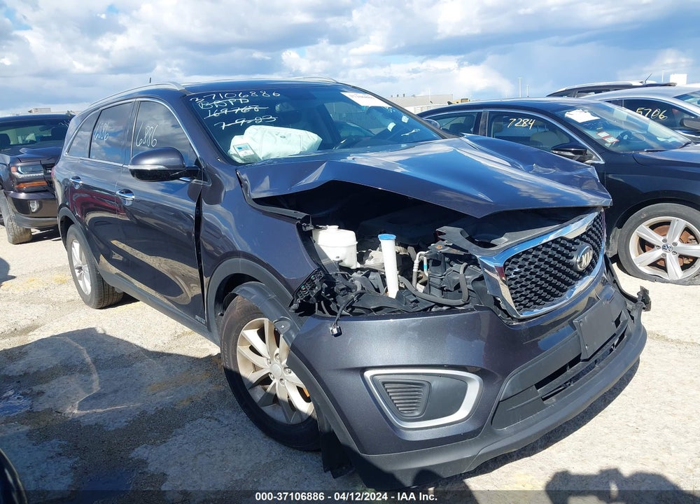 2016 KIA SORENTO 2.4L LX VIN: 5XYPGDA37GG169768