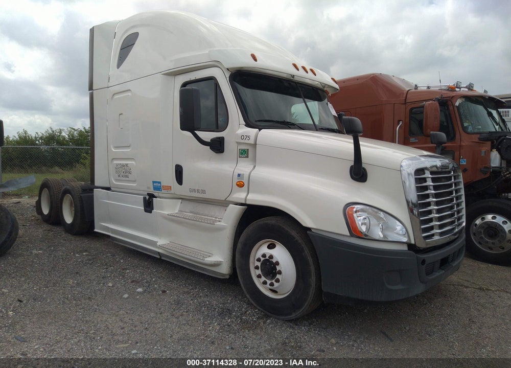 2016 FREIGHTLINER CASCADIA 125 VIN: 3AKJGLD58GSHM0122