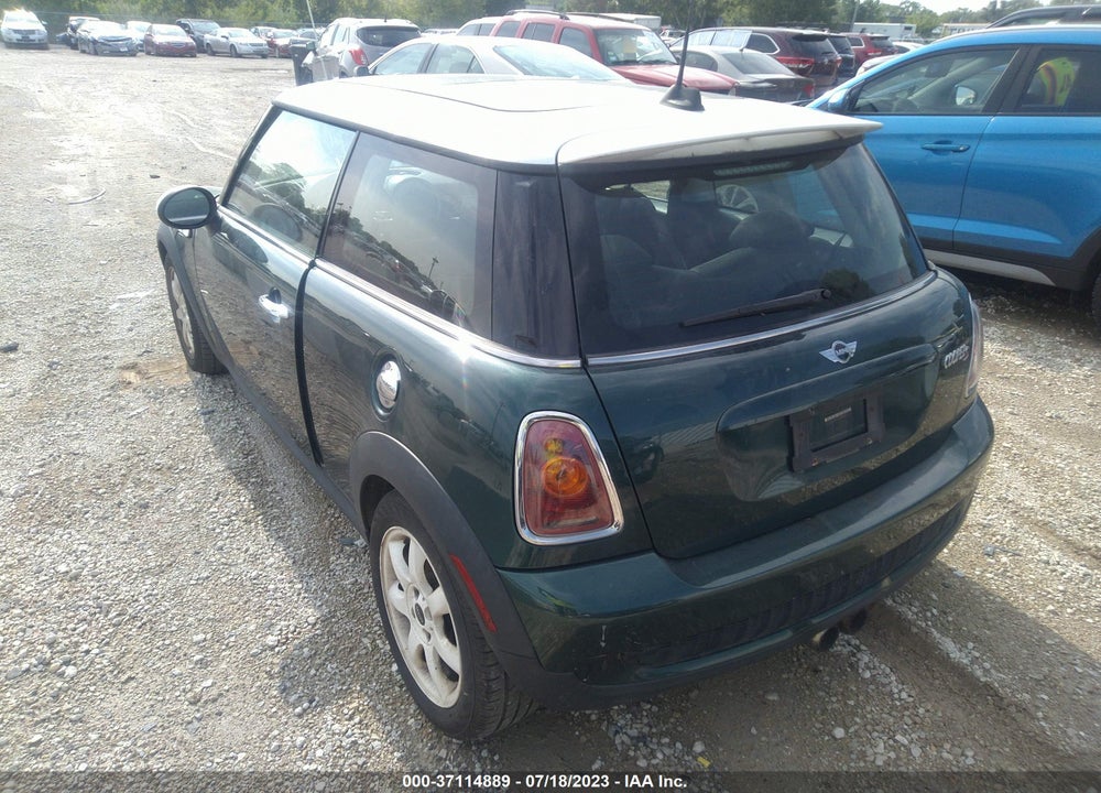 2010 MINI COOPER S VIN: WMWMF7C57ATZ73406