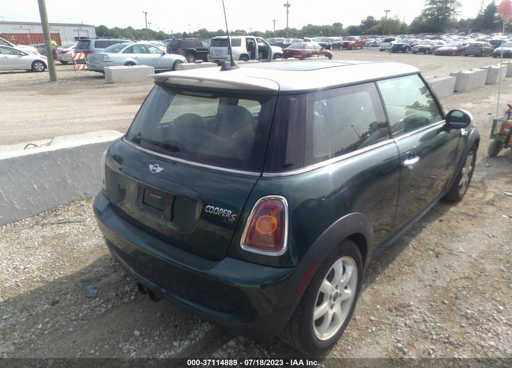 2010 MINI COOPER S VIN: WMWMF7C57ATZ73406