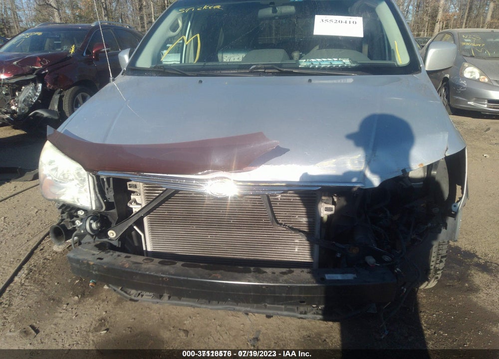 2008 CHRYSLER TOWN & COUNTRY TOURING VIN: 2A8HR54P98R637721
