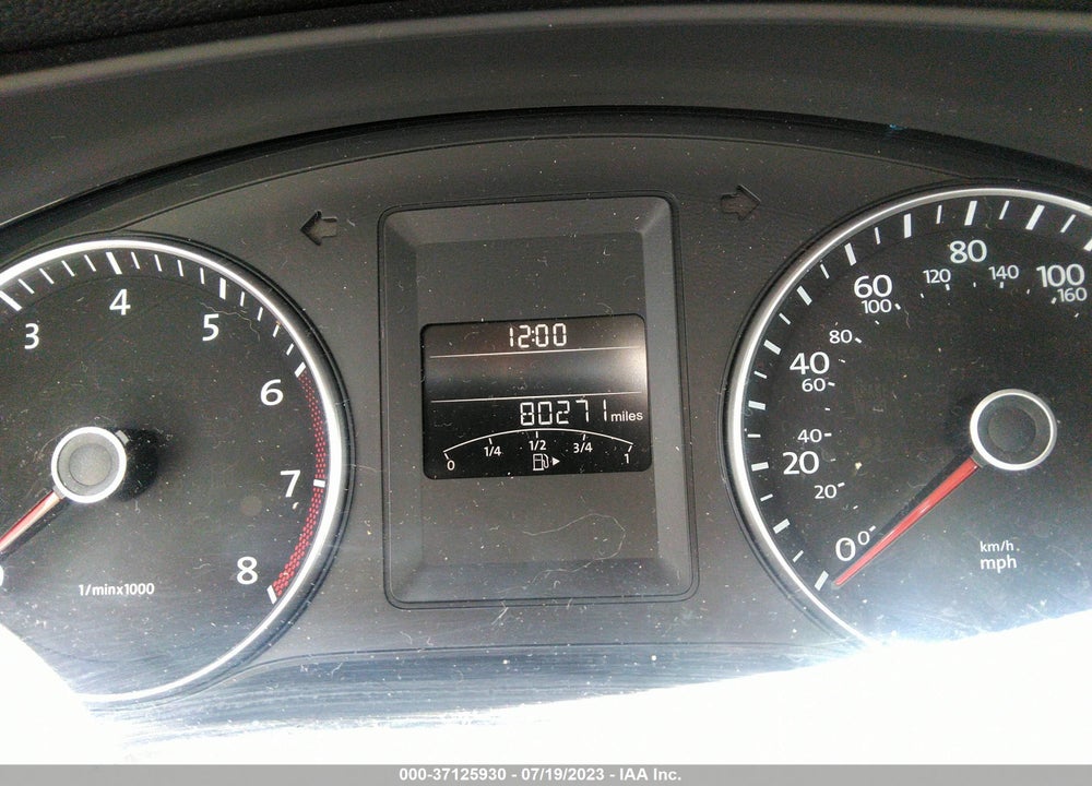 2014 VOLKSWAGEN JETTA VIN: 3VWD17AJ2EM234267