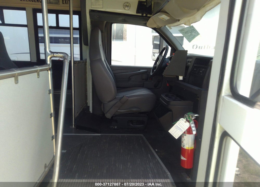 2007 CHEVROLET EXPRESS CUTAWAY WORK VAN VIN: 1GBJG31U071175375