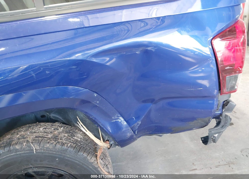 2022 TOYOTA TACOMA SR5 V6 VIN: 3TYCZ5AN9NT071992