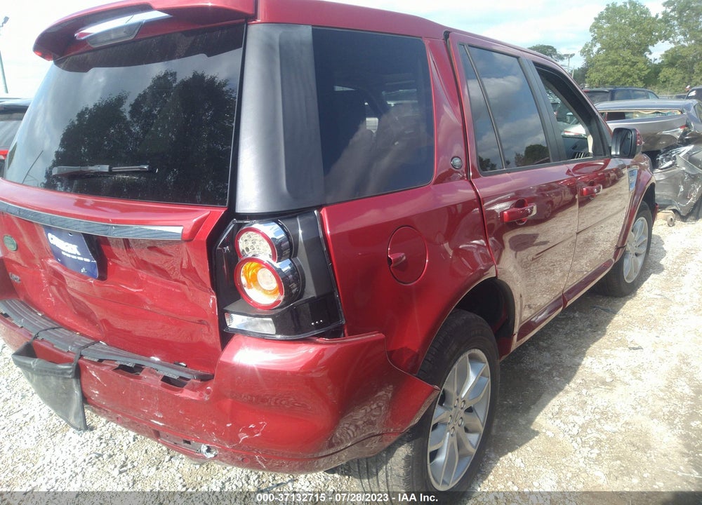 2014 LAND ROVER LR2 VIN: SALFR2BG1EH411057