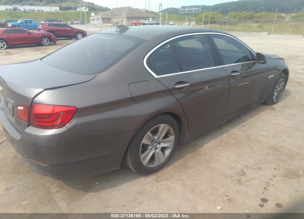 2013 BMW 528I VIN: WBAXG5C53DD231307
