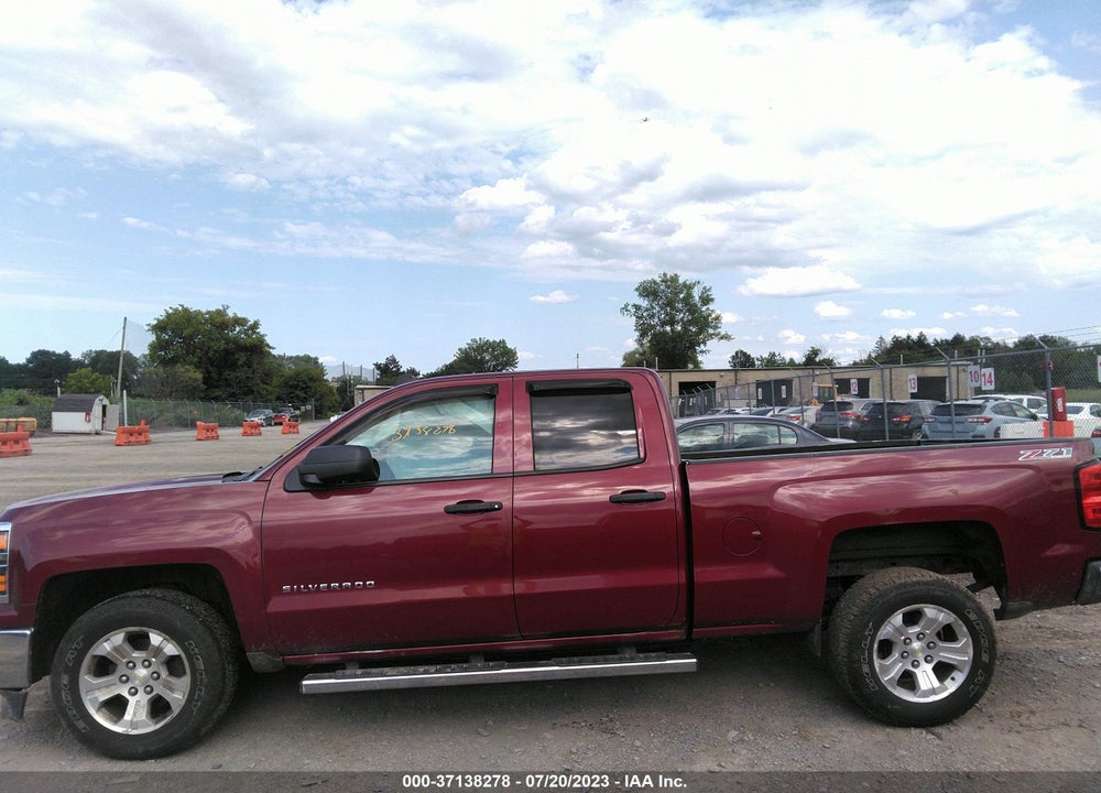 2014 CHEVROLET SILVERADO 1500 VIN: 1GCVKREC1EZ220239