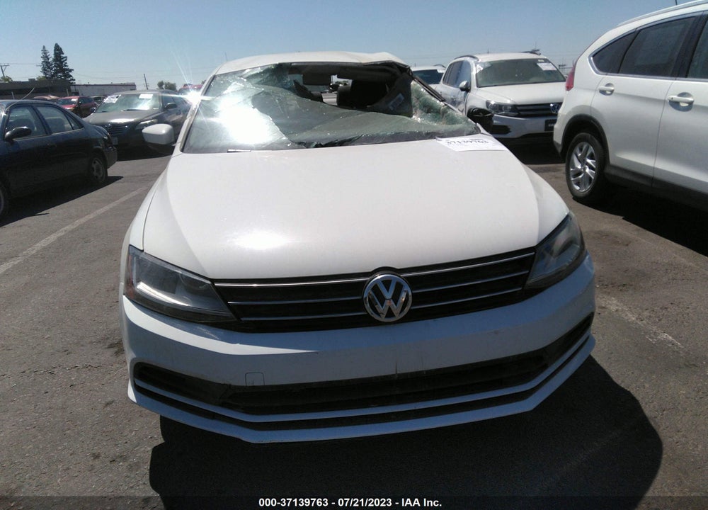 2018 VOLKSWAGEN JETTA 1.4T S VIN: 3VW2B7AJ9JM241473