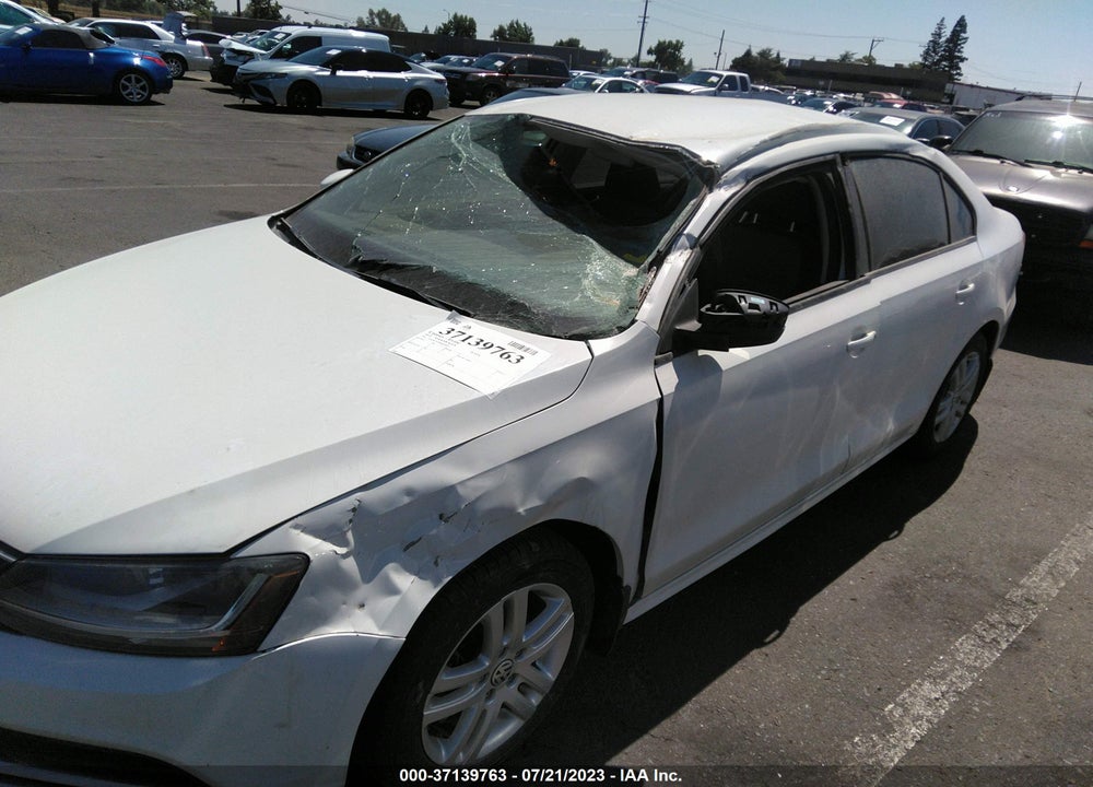 2018 VOLKSWAGEN JETTA 1.4T S VIN: 3VW2B7AJ9JM241473
