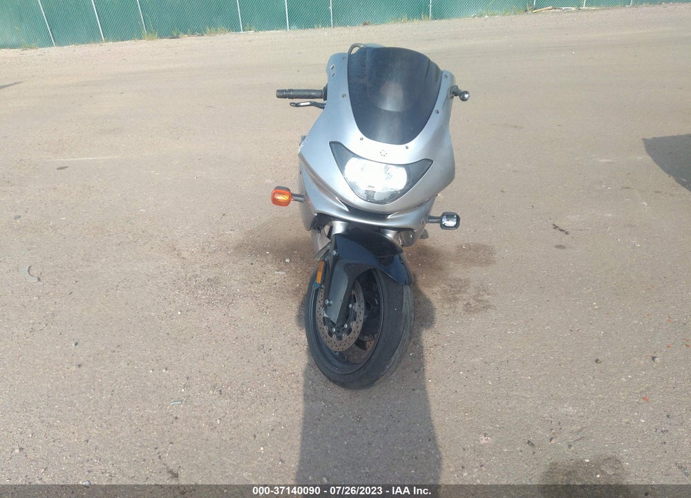 2003 YAMAHA YZF600 R VIN: JYA5AHE043A037458