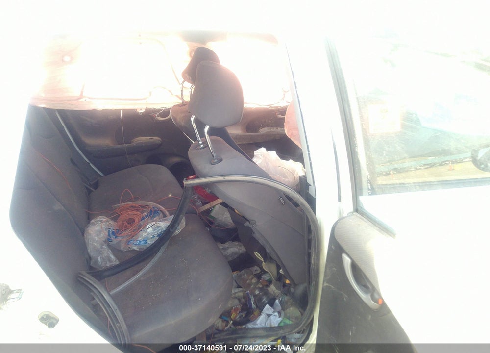 2009 HONDA FIT VIN: JHMGE87269S066865