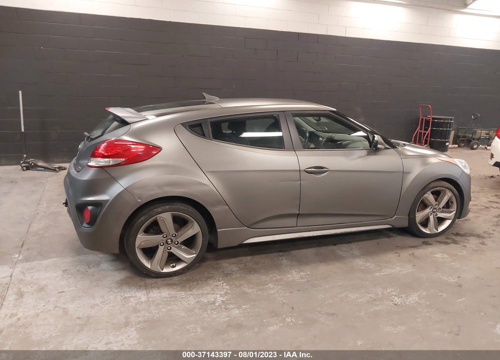 2013 HYUNDAI VELOSTER VIN: KMHTC6AE5DU096445