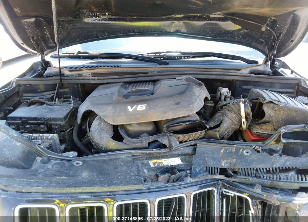 2015 JEEP GRAND CHEROKEE LAREDO VIN: 1C4RJFAG5FC209020