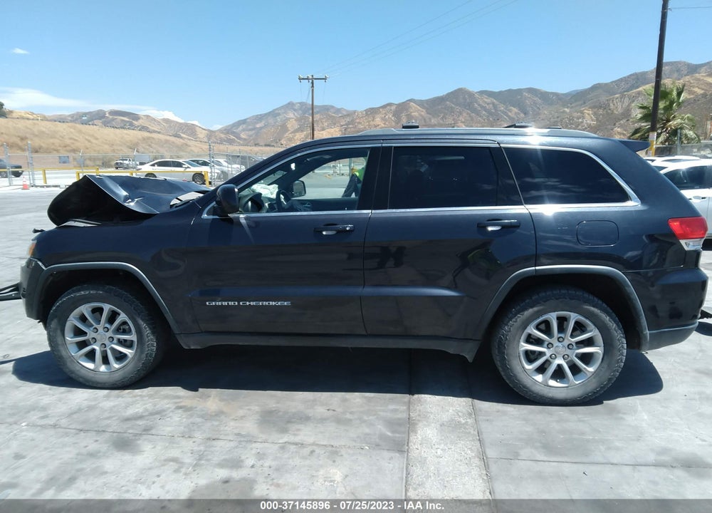 2015 JEEP GRAND CHEROKEE LAREDO VIN: 1C4RJFAG5FC209020
