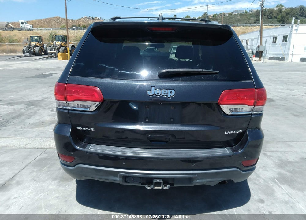 2015 JEEP GRAND CHEROKEE LAREDO VIN: 1C4RJFAG5FC209020