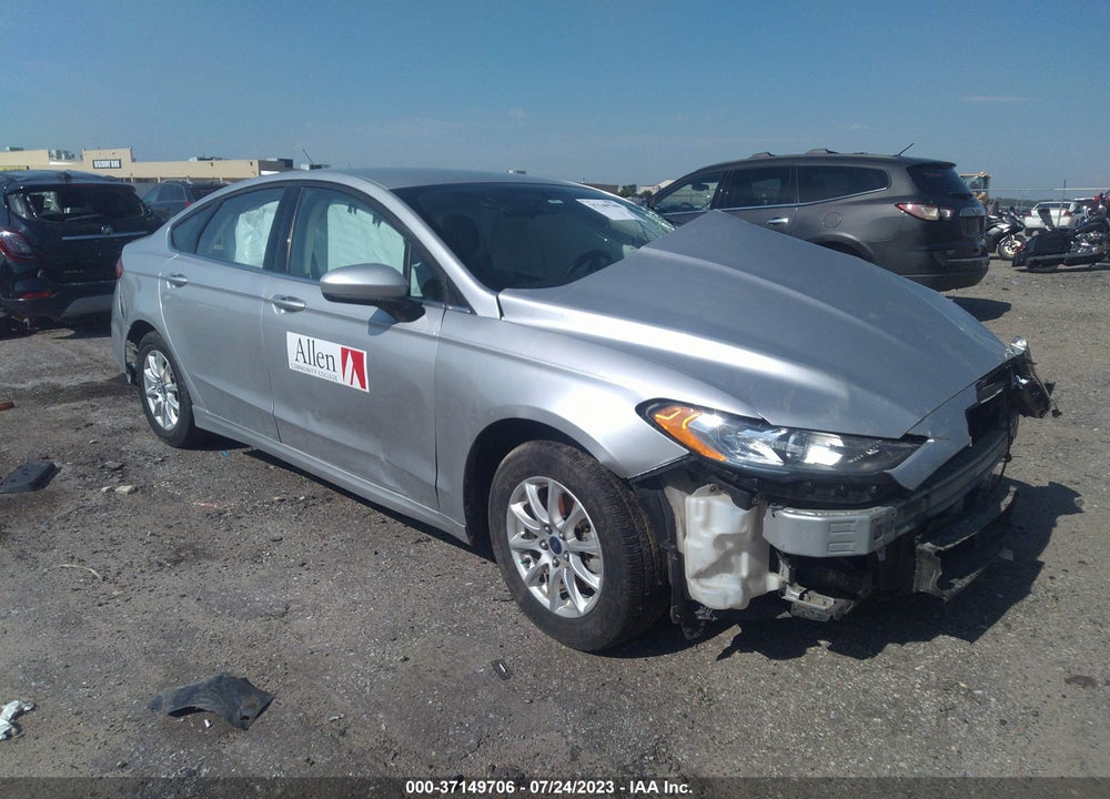 2018 FORD FUSION S VIN: 3FA6P0G72JR207621