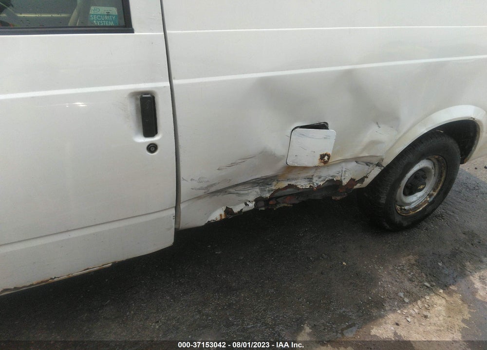 2000 CHEVROLET ASTRO VIN: 1GCDM19W0YB177053