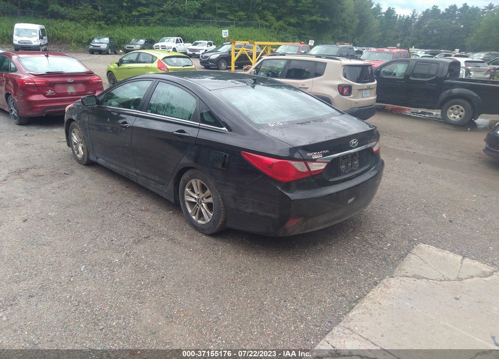 2014 HYUNDAI SONATA GLS VIN: 5NPEB4AC4EH946385