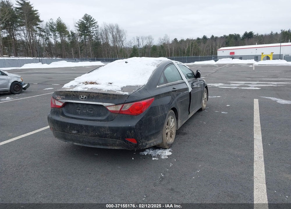 2014 HYUNDAI SONATA GLS VIN: 5NPEB4AC4EH946385