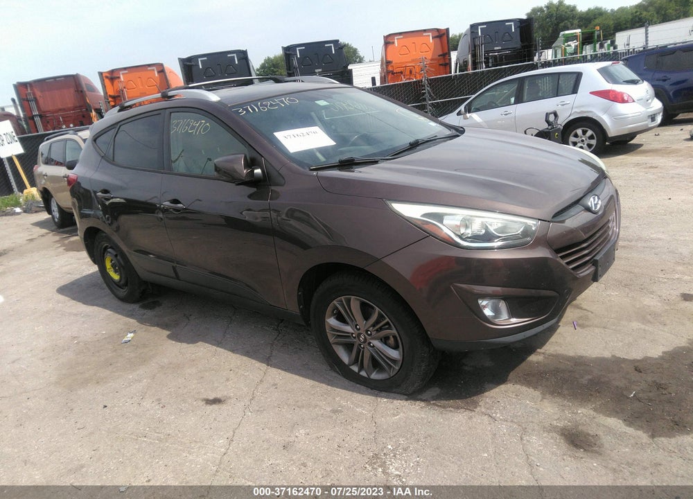 2015 HYUNDAI TUCSON SE VIN: KM8JU3AG7FU032530