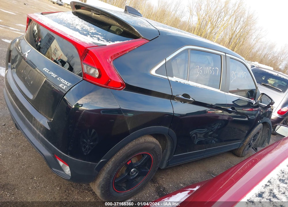 2018 MITSUBISHI ECLIPSE CROSS ES VIN: JA4AS3AA4JZ065772