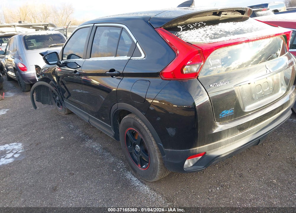 2018 MITSUBISHI ECLIPSE CROSS ES VIN: JA4AS3AA4JZ065772