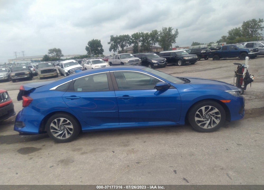 2018 HONDA CIVIC EX VIN: 19XFC2F73JE023072