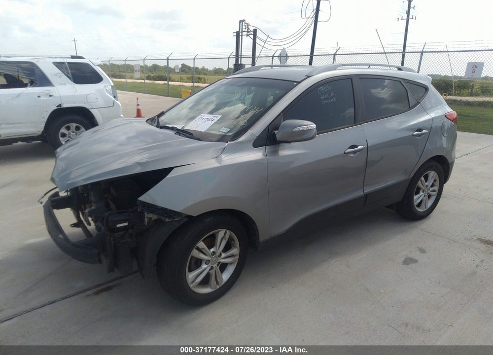 2013 HYUNDAI TUCSON GLS VIN: KM8JU3AC4DU741555
