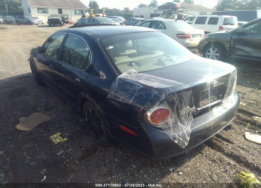 2002 NISSAN MAXIMA GLE VIN: JN1DA31A62T305367